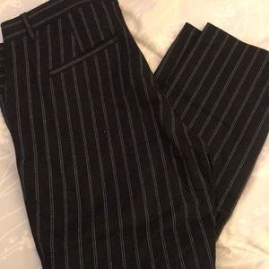 GAP Pants & Jumpsuits - Gap Skinny Ankle Striped Pants GAP Pants & Jumpsuits - Gap Skinny Ankle Striped Pants